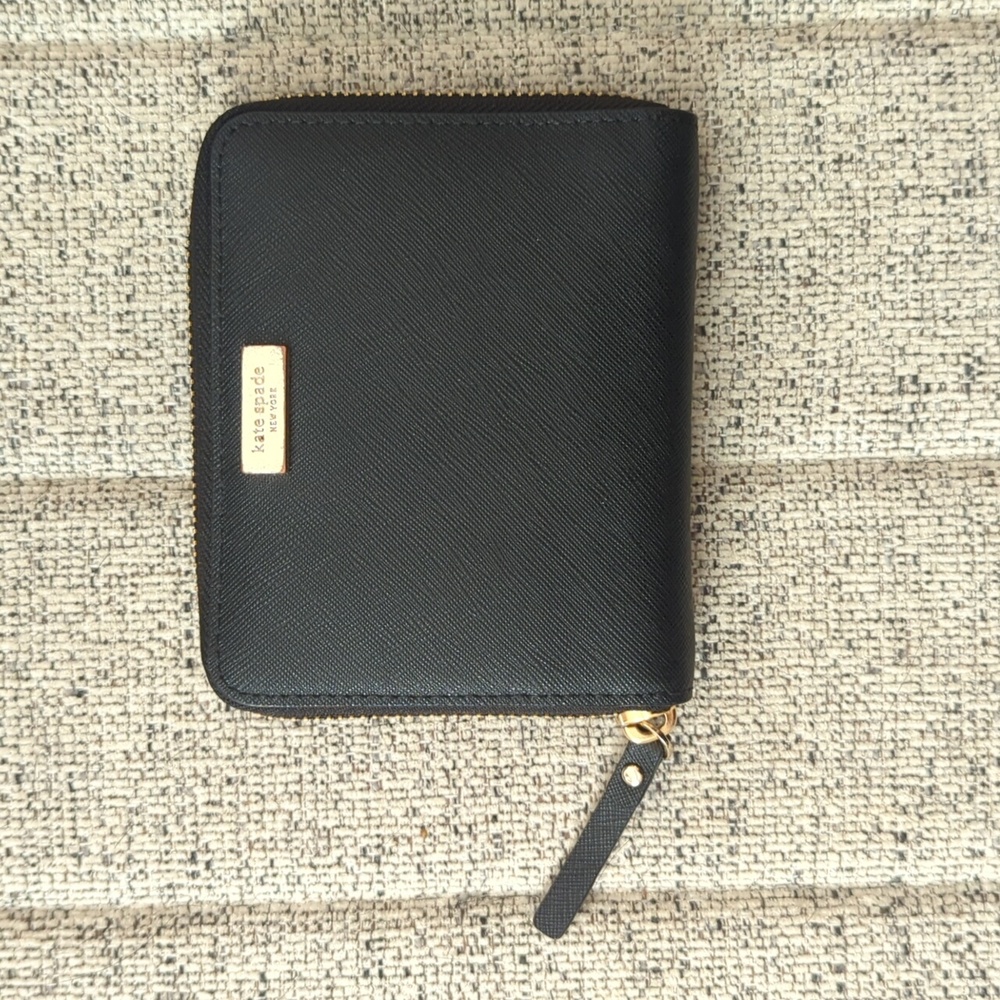 Black Kate Spade Zip Wallet